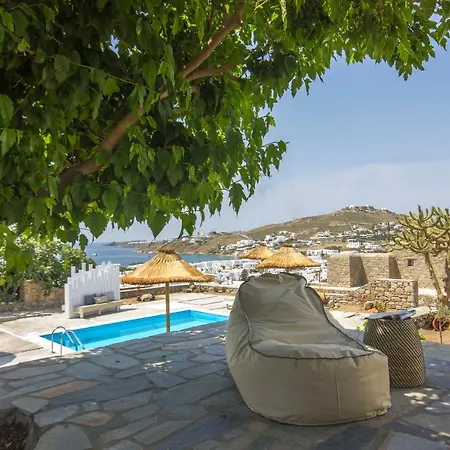 Amperian Mykonos & Hotel 4*