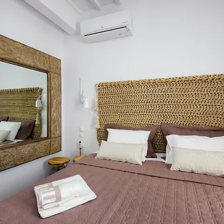 Amperian Mykonos & 호텔 2*