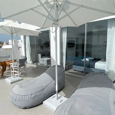 Amperian Mykonos & 호텔 2*