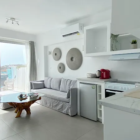 Amperian Mykonos Suites&villas Hotel 4*