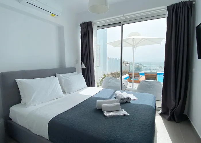 Amperian Mykonos & Hotel 4*