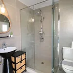 Hotell Amperian Mykonos & Mykonos Town