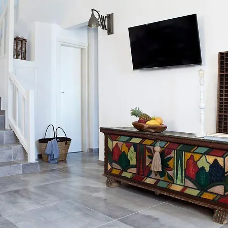 Amperian Mykonos & Mykonos Town