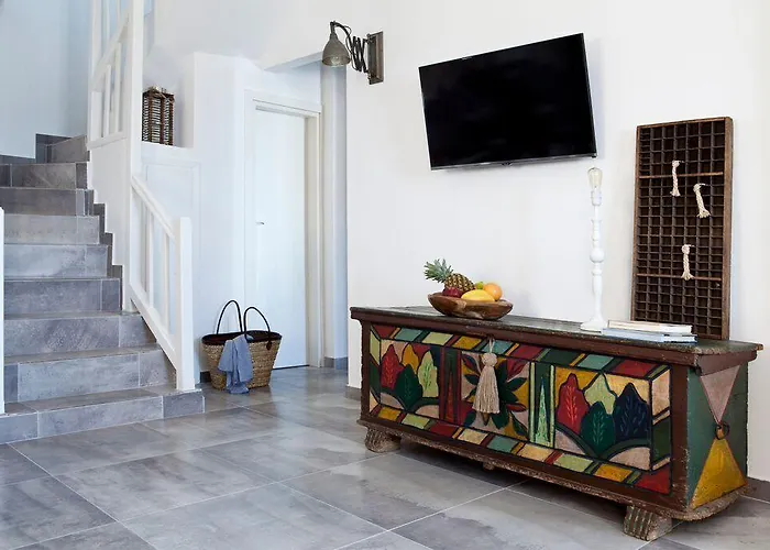 Amperian Mykonos & Mykonos Town